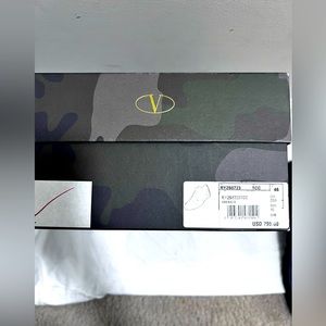Valentino garavani sneakers, authentic like new size EU 46/US 12